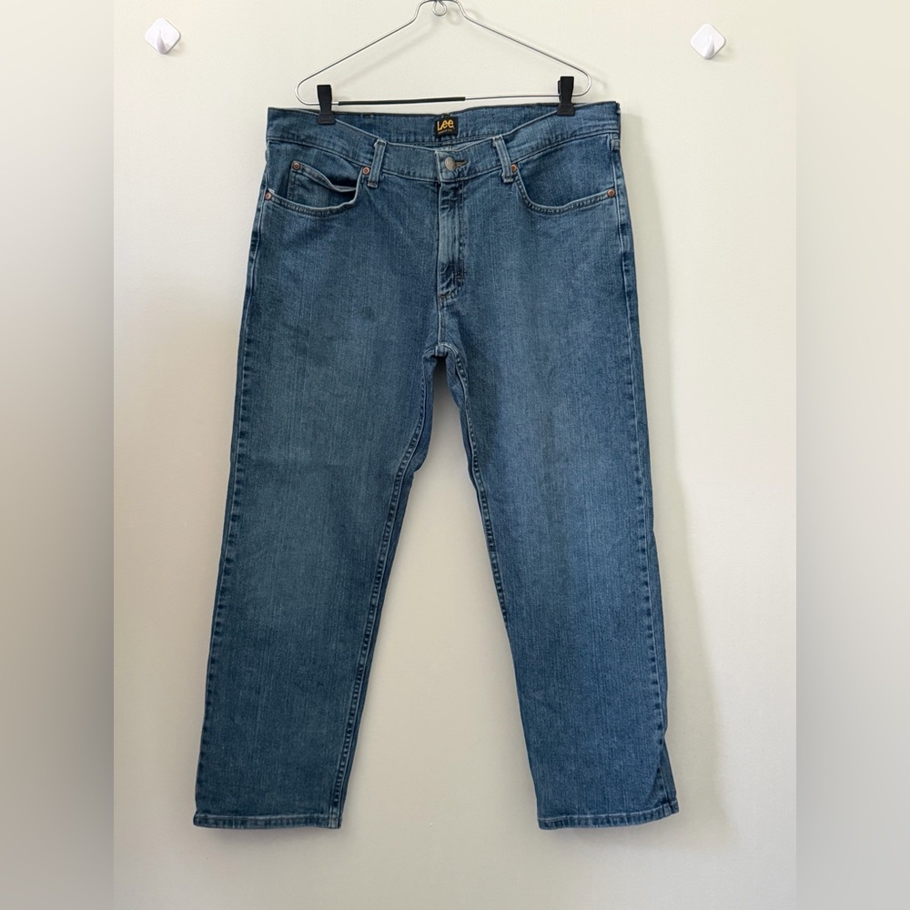 Lee Relaxed Straight-Leg Jeans in Medium Blue Wash